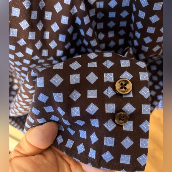 Bertigo Men’s Shirt in 2 XL w/ Lots of Color and Style!! - Picture 6 of 9